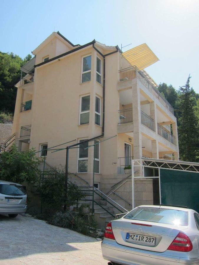 Villa Luka Brela Exterior photo